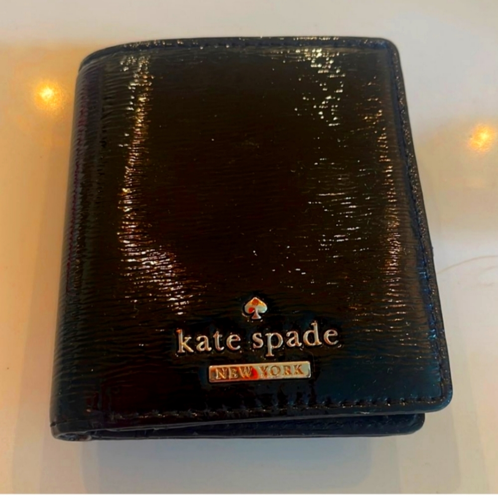 Kate Spade travel bifold